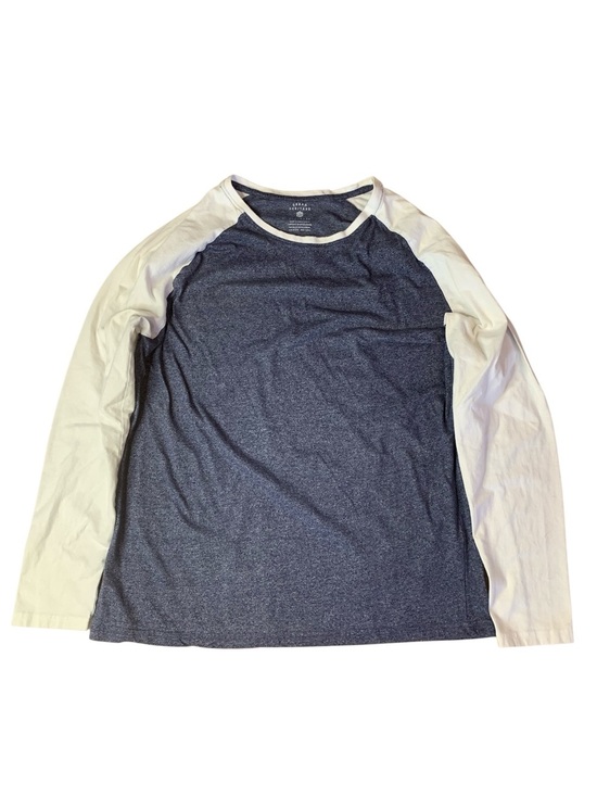 Urban Heritage Other - 3/$15 Urban Heritage Blue & White Raglan Baseball Tee Long Sleeve Size XL